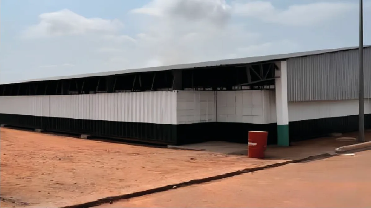 Galpão para armezenamento de produtos químicos na Província de Malanje